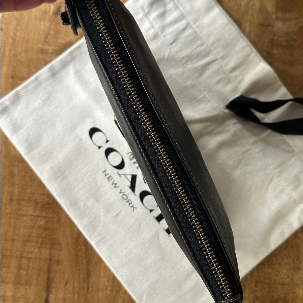 COACH Turnlock Wristlet 26 w/ Studded Rexy Varsity Patch - Picture 7 of 16